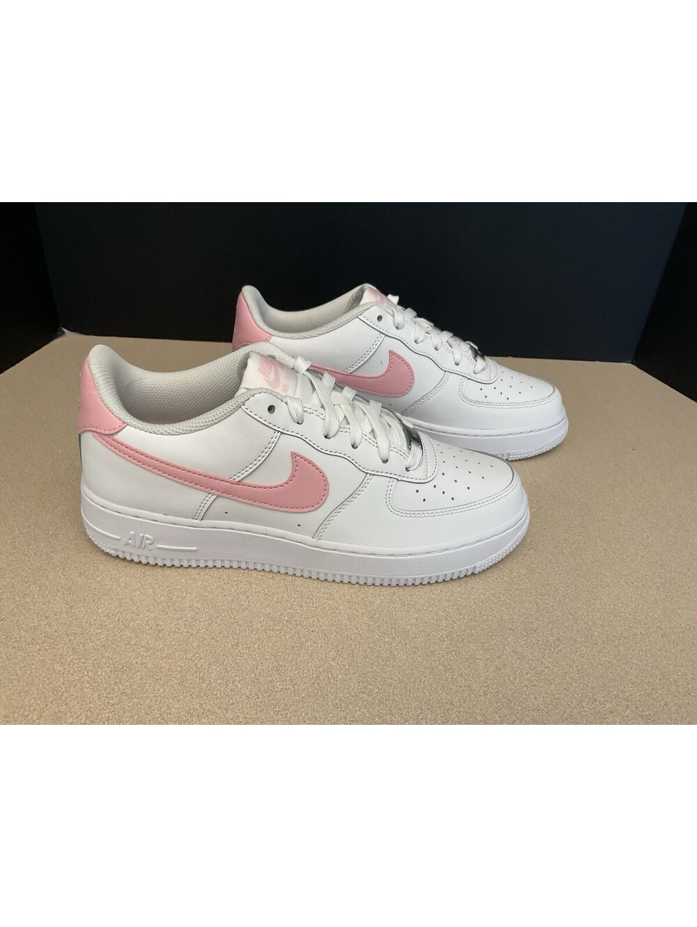New! Nike Air Force 1 GS White/Soft Pink Athletic Shoes. Youth’s 7Y. Women’s 8.5